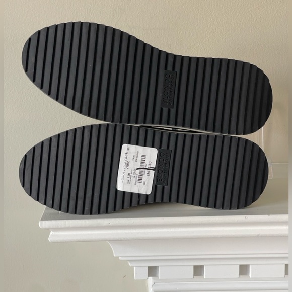 Blondo Waterproof Women's Ellorie Black Suede Ankle Boots Sneakers Size 6 - Picture 6 of 7